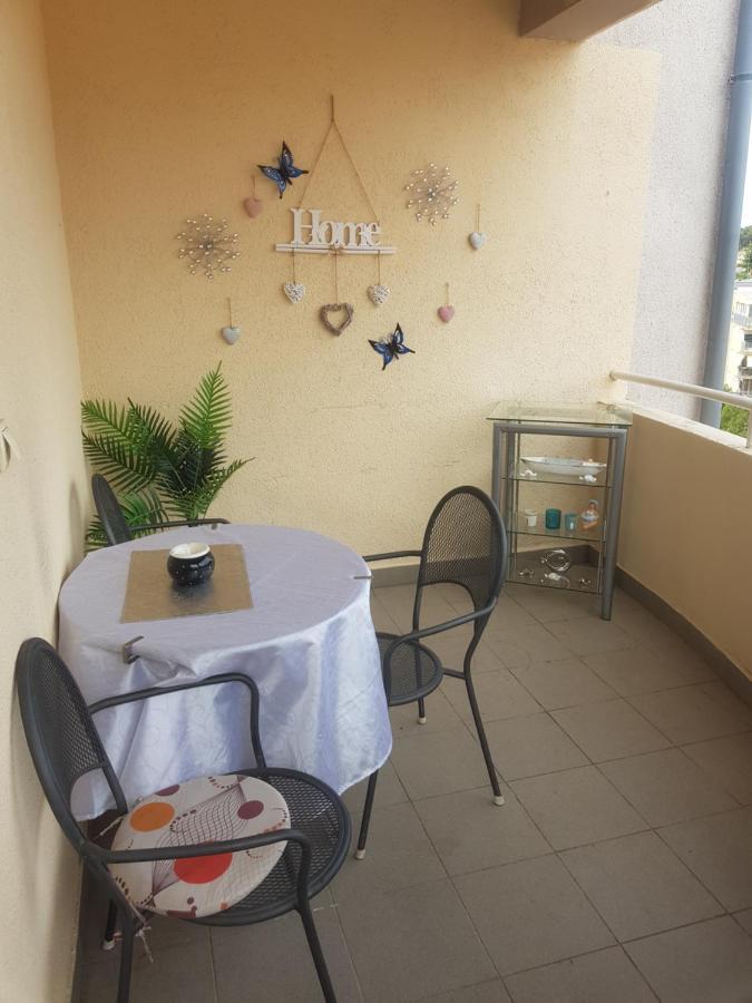 Ana Apartment Sibenik Bagian luar foto